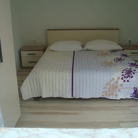 Milic בית הארחה מאקרסקה